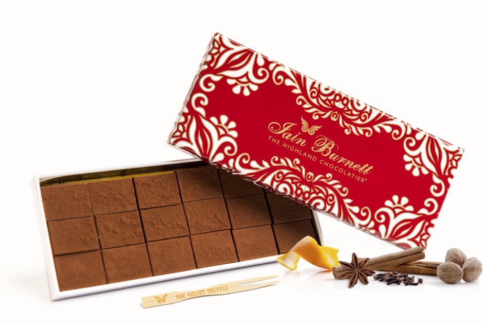 18 Velvet Truffles Festive Spice - Limited Edition